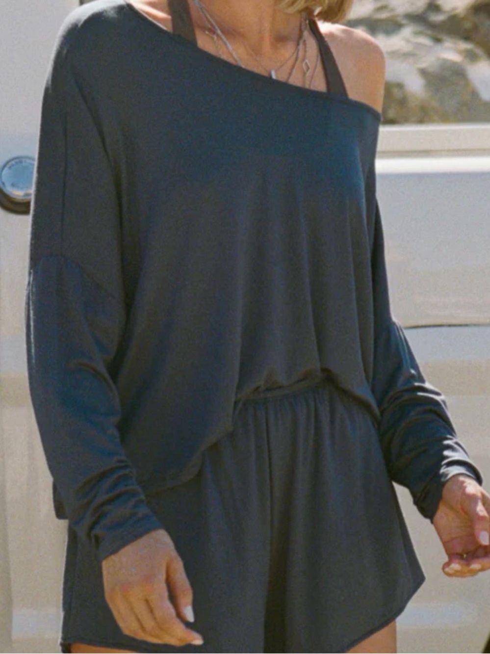 Joah Brown - relaxed long sleeve - navy